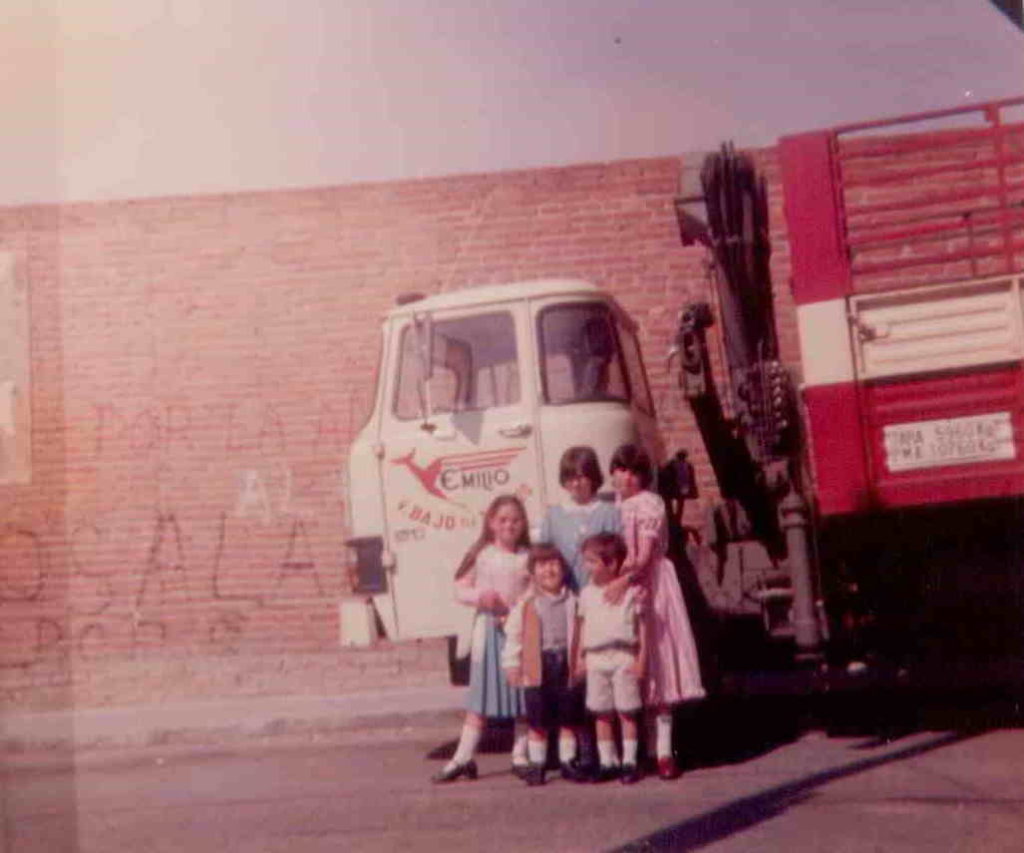 Foto antigua camión transportes Emilio